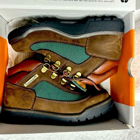 Timberland Chukka Field boot | Boys Sz 1 | Brown Green | Like New - Picture 2 of 8